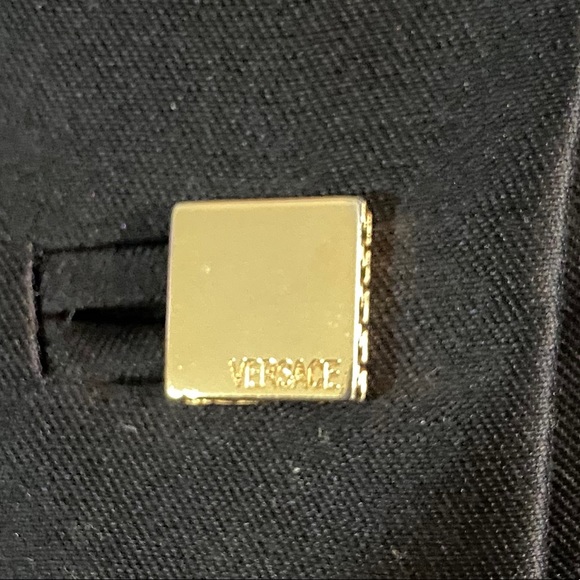 GIANNI VERSACE vintage couture blazer with gold b branded hardware - Picture 8 of 11